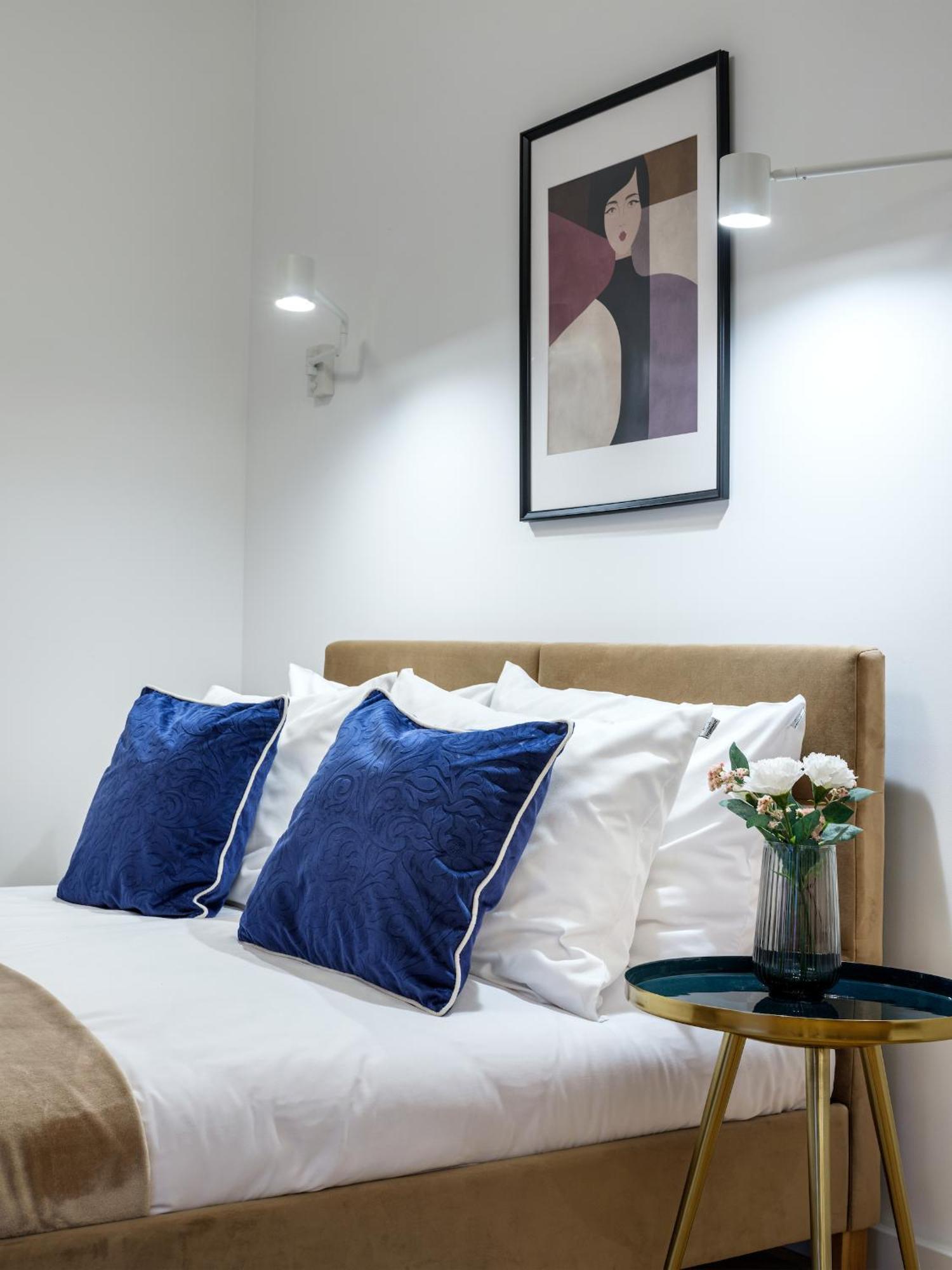 Tyzenhauz Suites Topolowa Krakow Bagian luar foto
